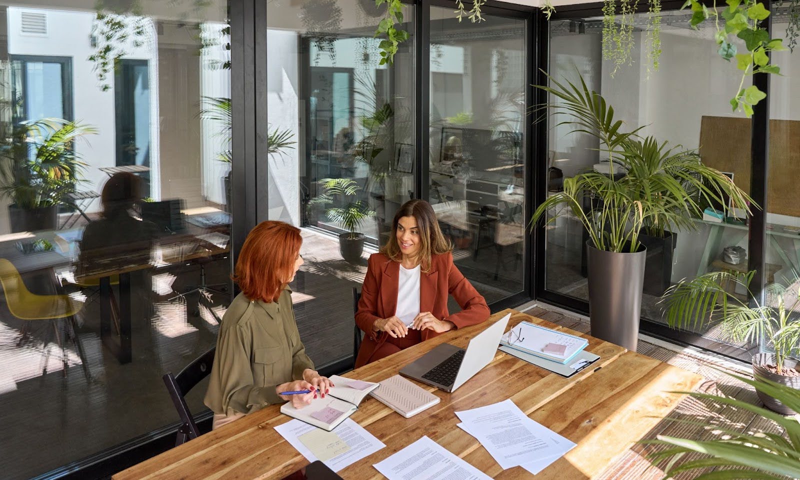 2 women at an office space