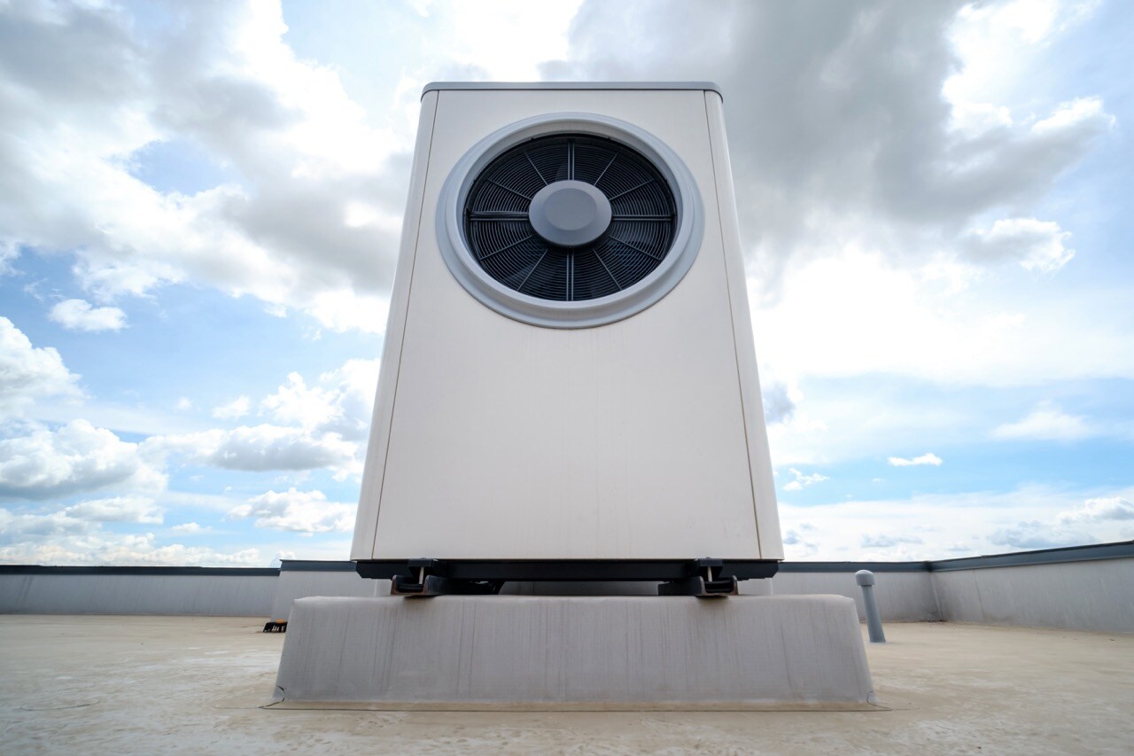 Choosing the Right Heating System for Bonney Lake: Heat Pumps vs. Traditional Options
