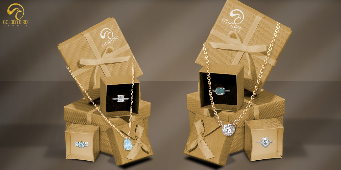Gift boxes with diamond rings and gold pendant necklaces