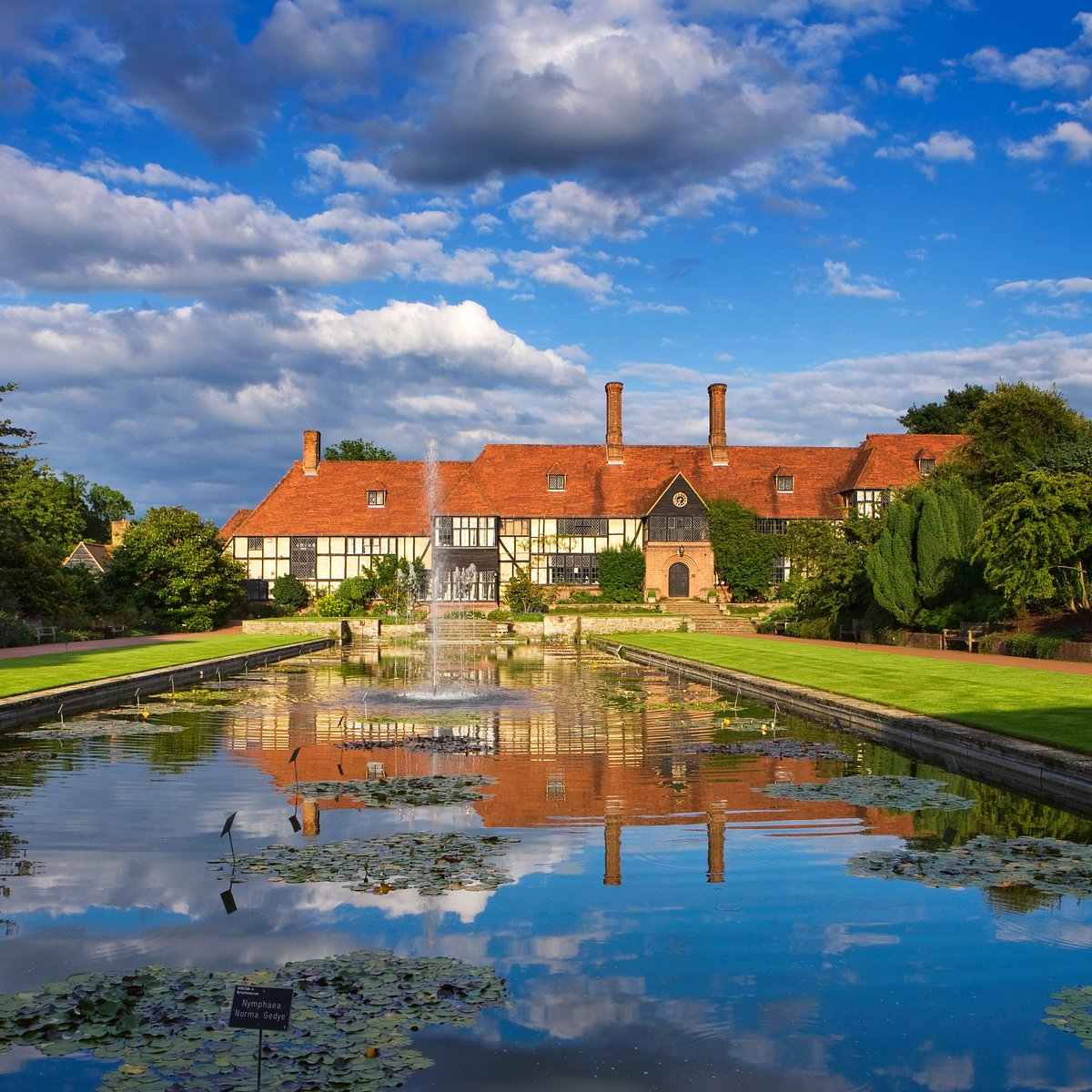 RHS Wisley – Off-The-Beaten Path Corners