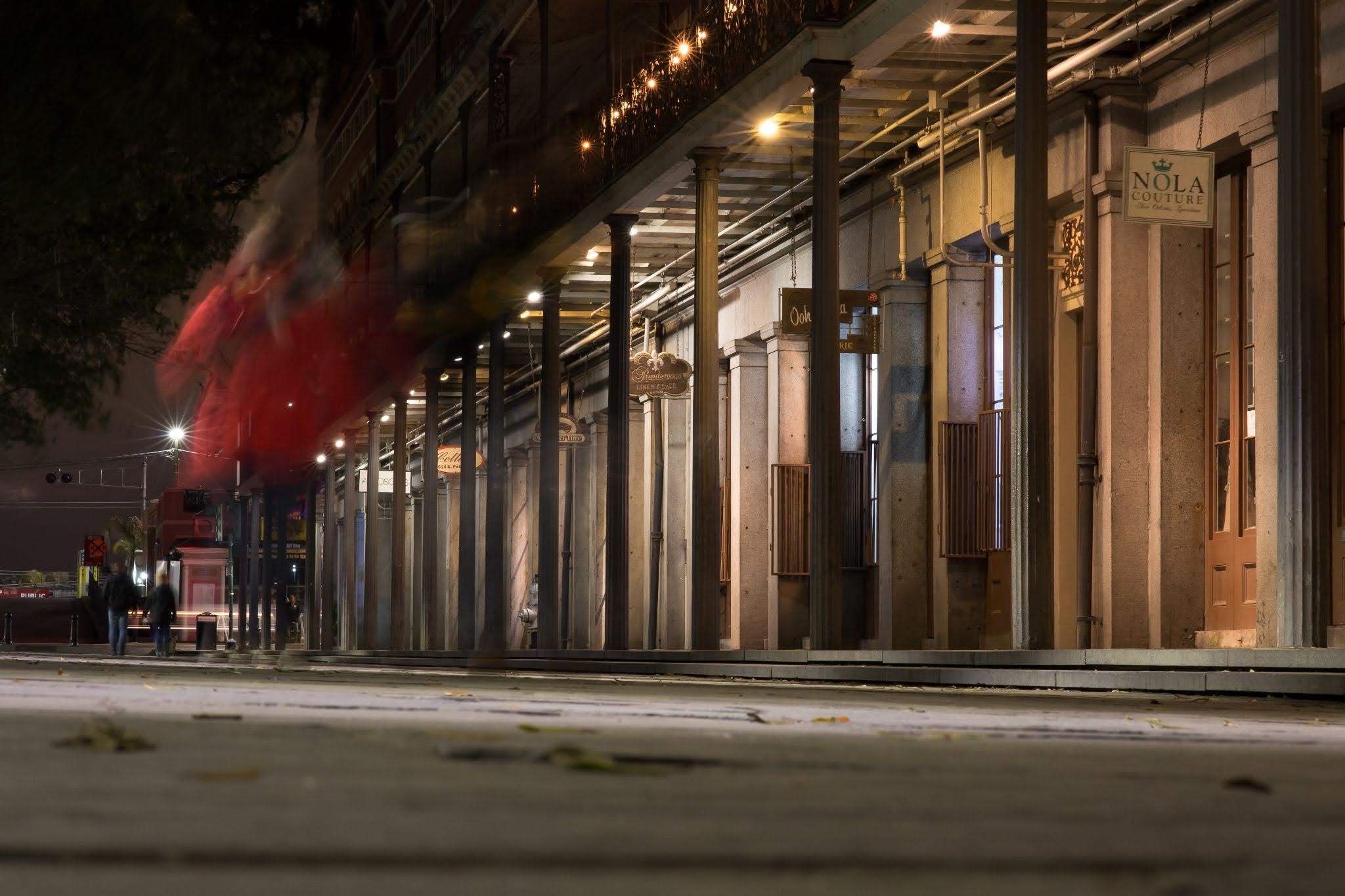 The haunted streets of New Orleans at night &ndash; Copyright US Ghost Adventures