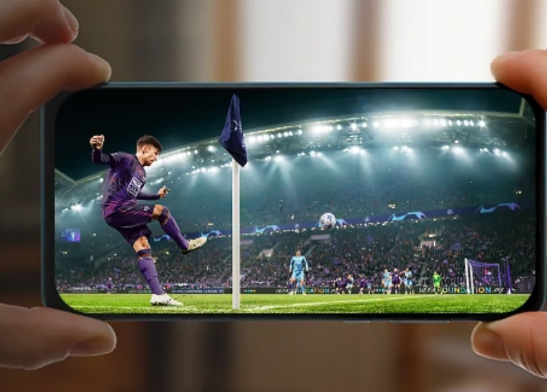 football game on a phone