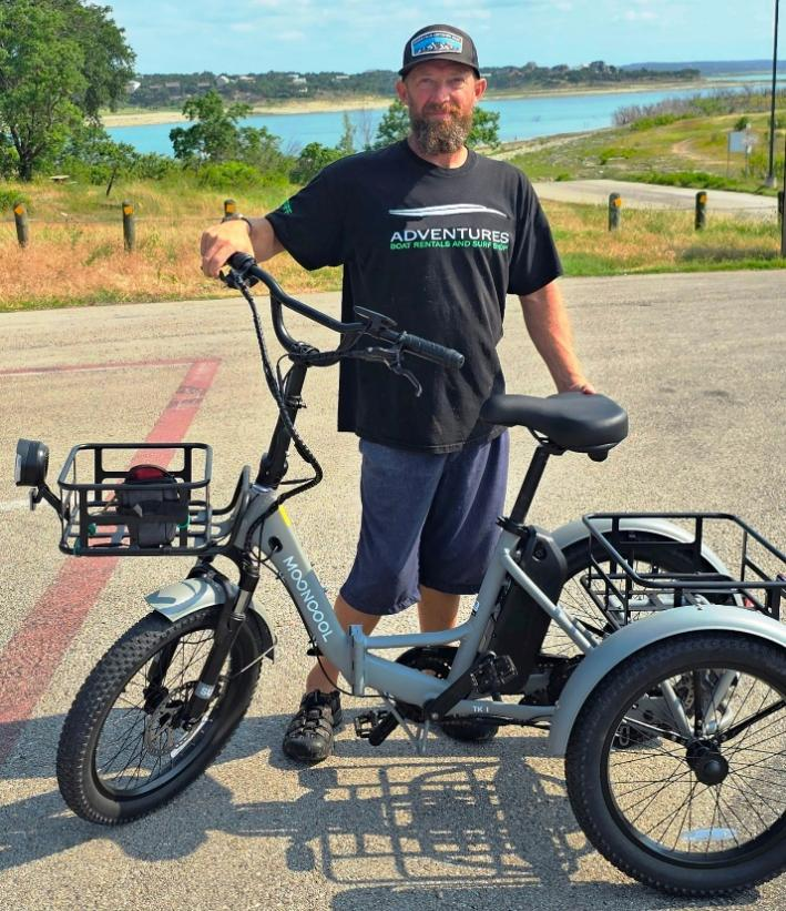 he Mooncool TK1 Folding e-trike