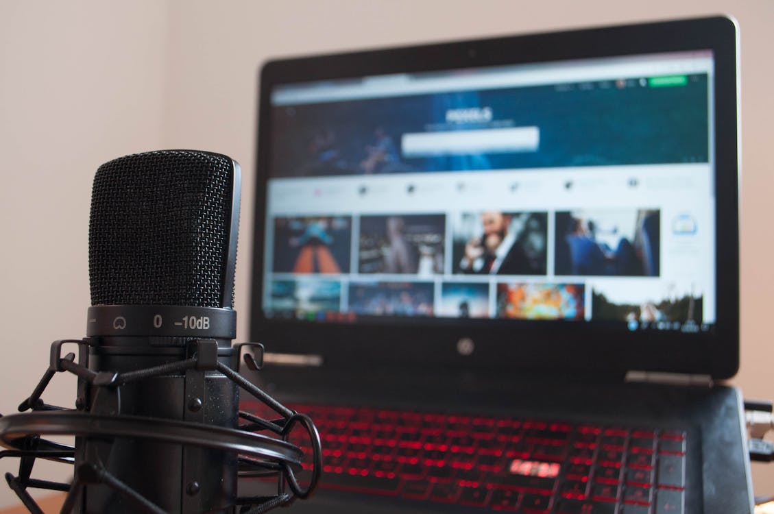 Free Black Laptop Computer Turned on Stock Photo